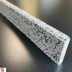 Granit.dk LISSABON TERRAZZOSOKKEL 7,5X40