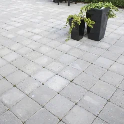 IBF HOLMEGAARDSTEN KVADRAT BELÆGNINGSSTEN 7 X 28 X 28 CM GRÅ