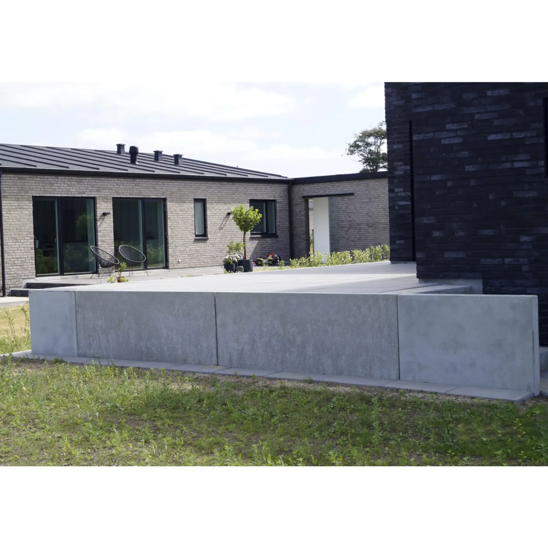 IBF PARKLINE L-ELEMENT STØTTEMUR 10 X 45 X 200 CM GRÅ