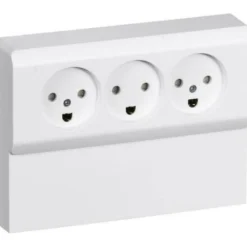 LK OPUS 66 TRIPPEL STIKONTAKT MED PANEL HVID M/JORD