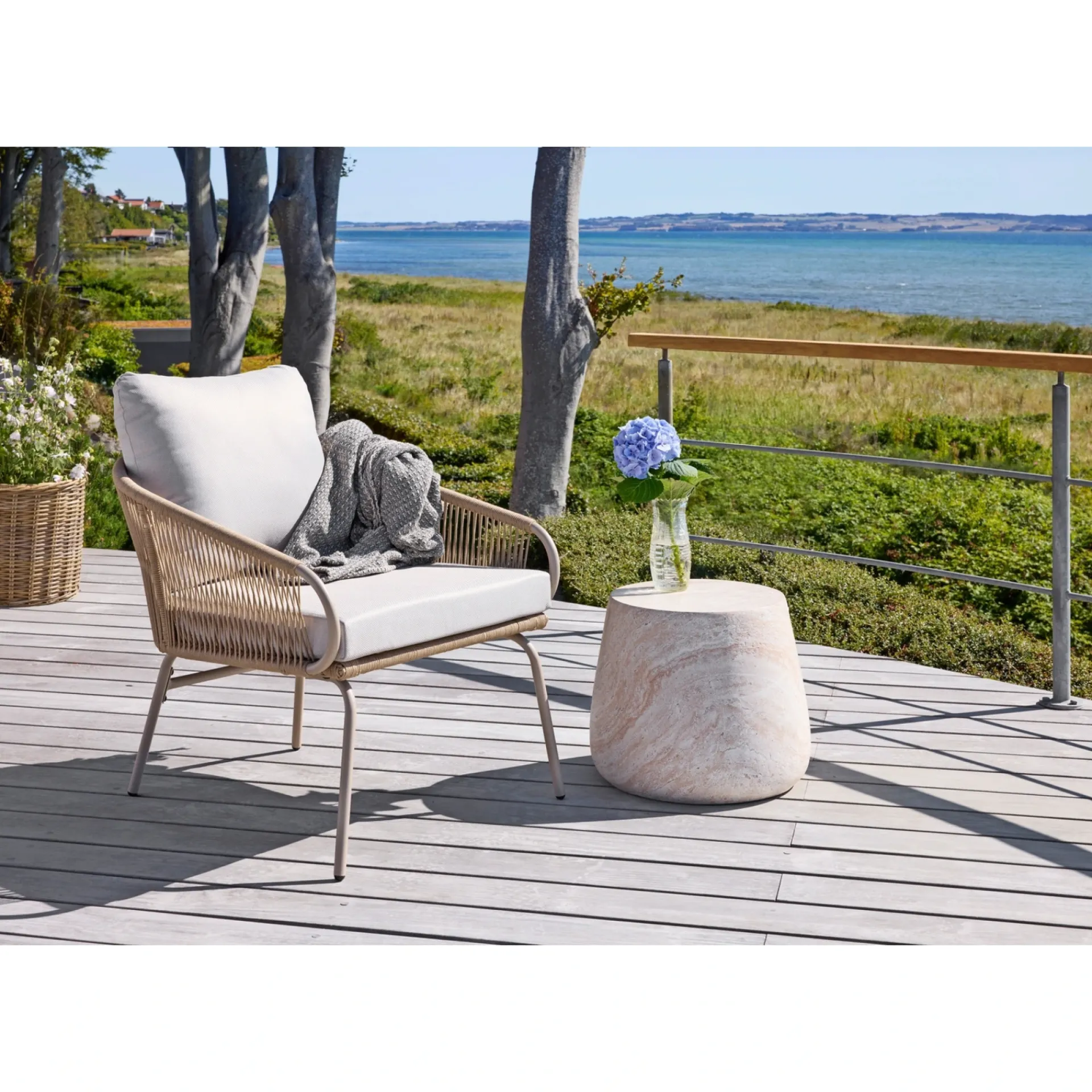 Outrium CIREBON SIDEBORD NATUR