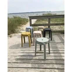 OUTRIUM PAROS SKAMMEL LYS BLÅ